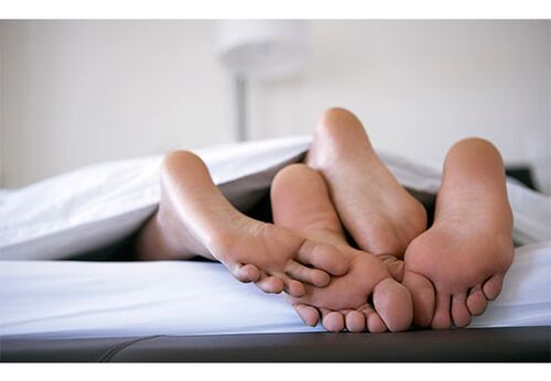 Spolni stik je glavna pot prenosa humanega papiloma virusa